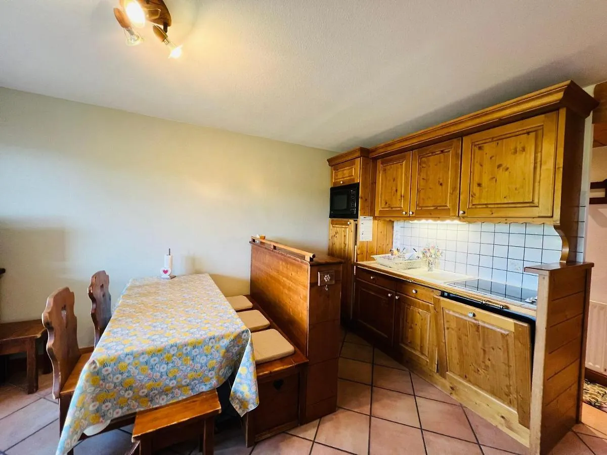 Appartement Savoyard Confortable Aux Saisies Avec Piscine 6 Pers, Proche Pistes Et Commerces - Fr-1-293-224 Ле-Сейсье 0*,  Франция